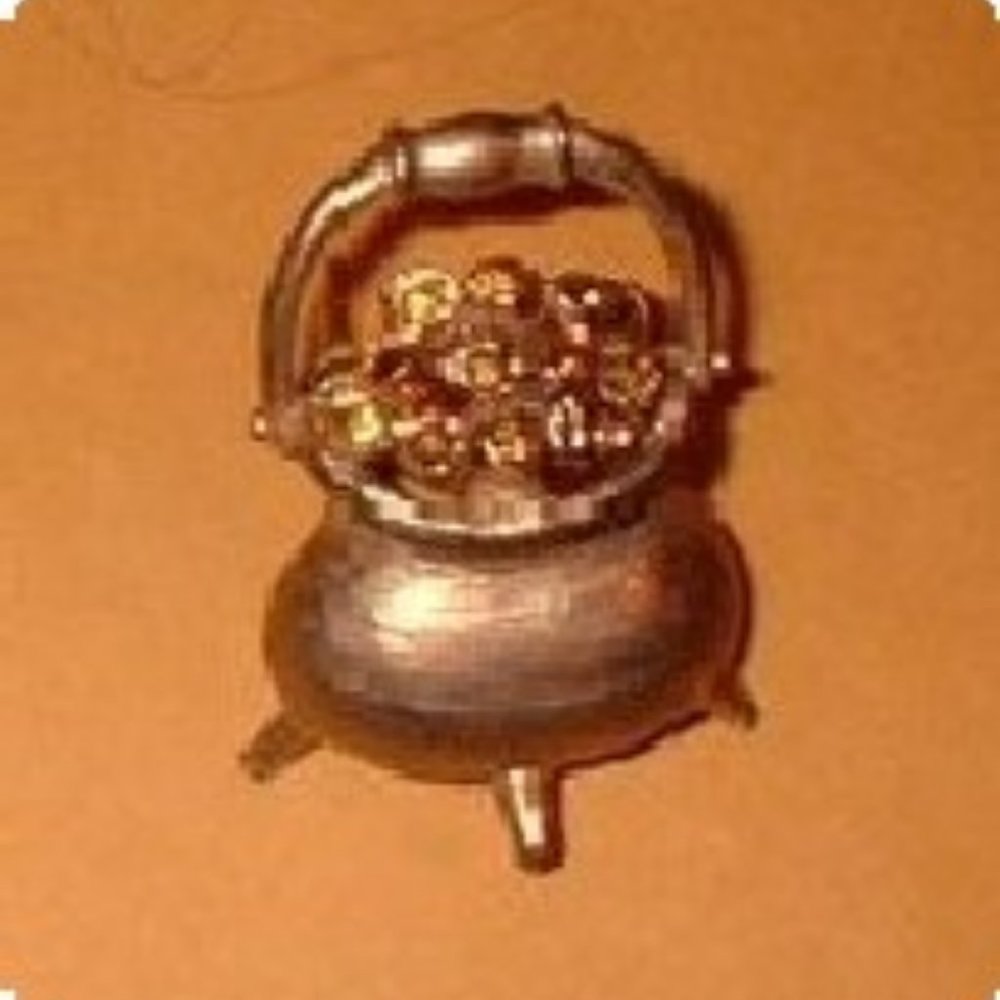 "Pot O Gold" Vintage Cinerama  Brooch Pin